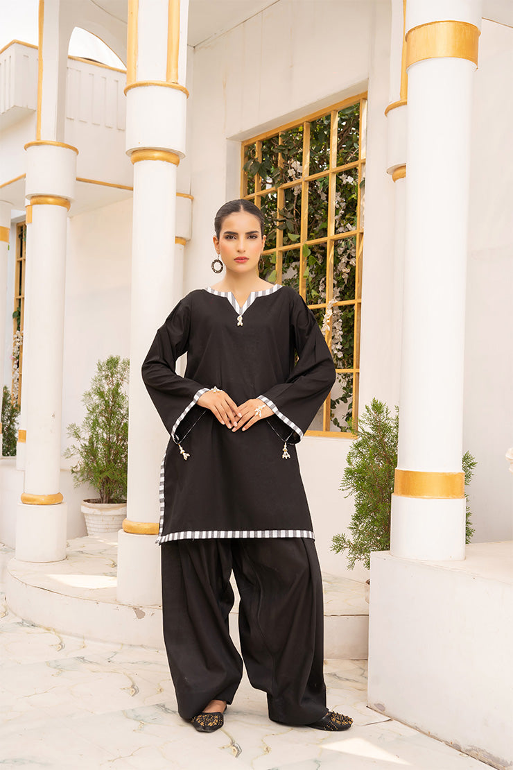 Obsidian Tassel set