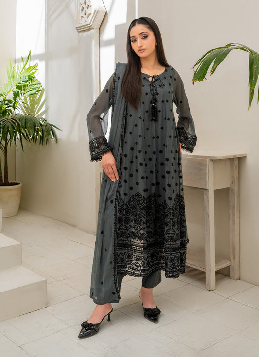 Black Petal 3 PC Set