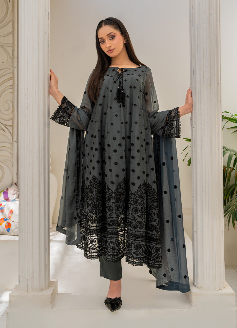 Black Petal 3 PC Set