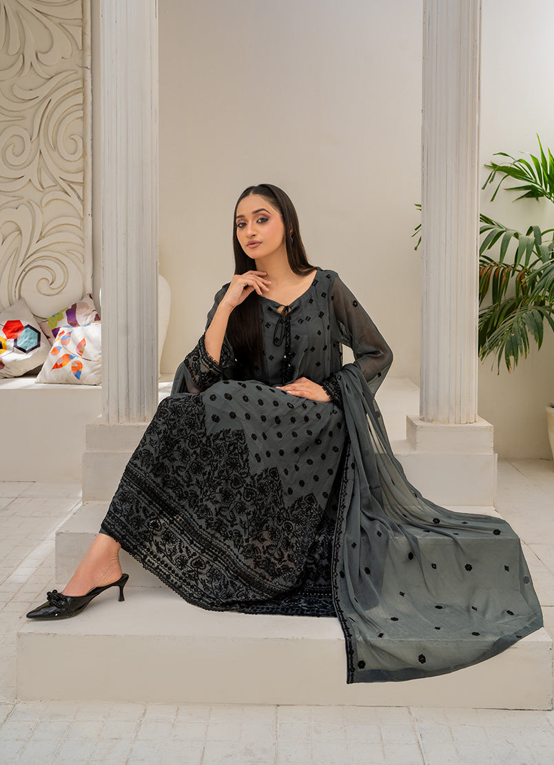 Black Petal 3 PC Set